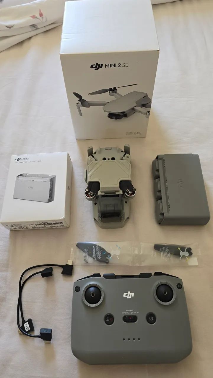 Drone DJI Mini 2 SE Fly More Combo - Foto 4