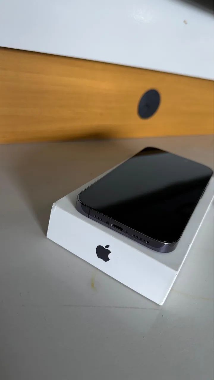 iPhone 14 Pro roxo 128gb com cabo original bateria 80 - Foto 3