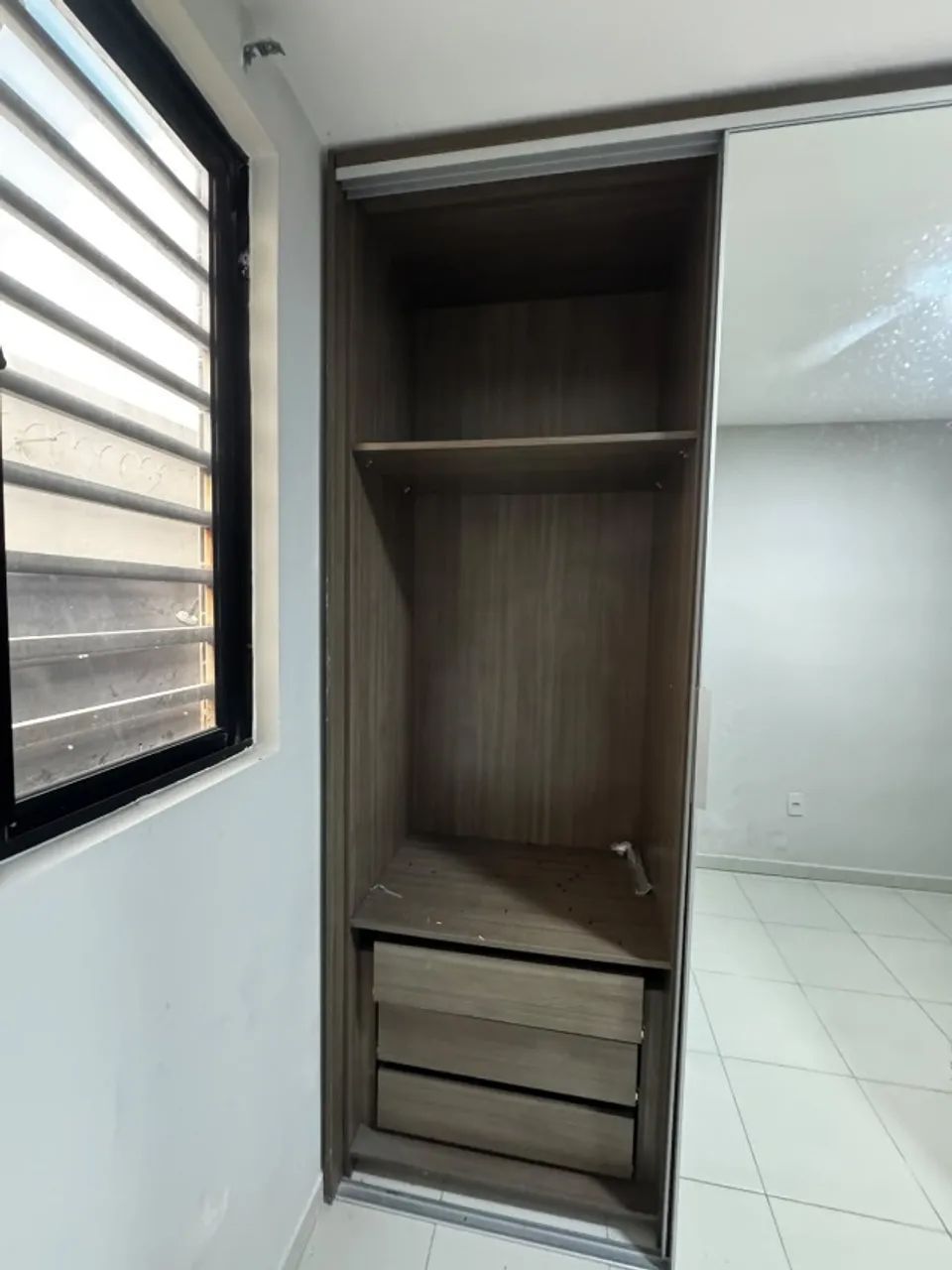 Guarda Roupa Planejado com Espelho - Foto 3