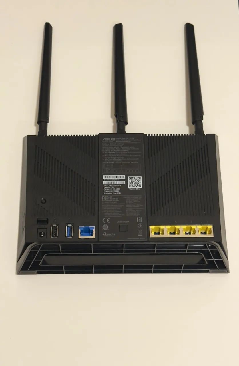 Router ASUS RT-AC68U  - Foto 2