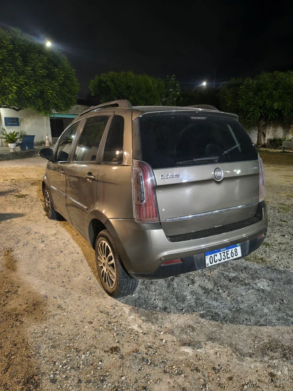 Fiat Idea Essence Dualogic 1.6 Flex 16V 5P 2012 - Foto 4