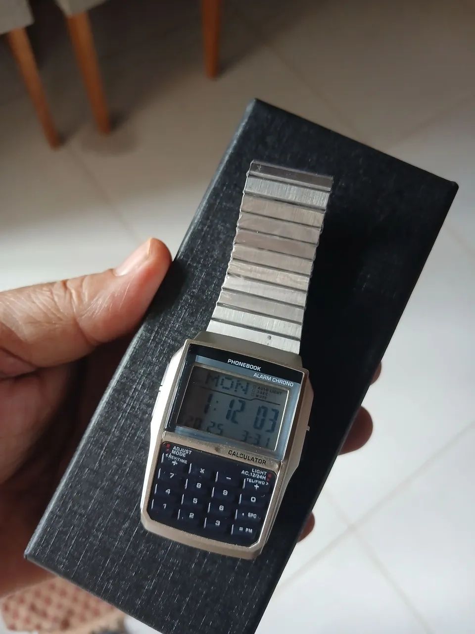 Relógio com calculadora - Foto 3