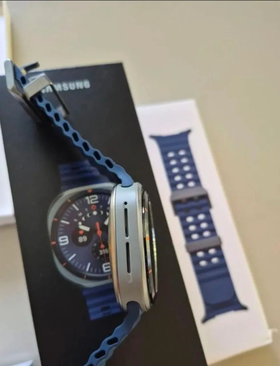 Samsung Watch ultra 2025 - Foto 3