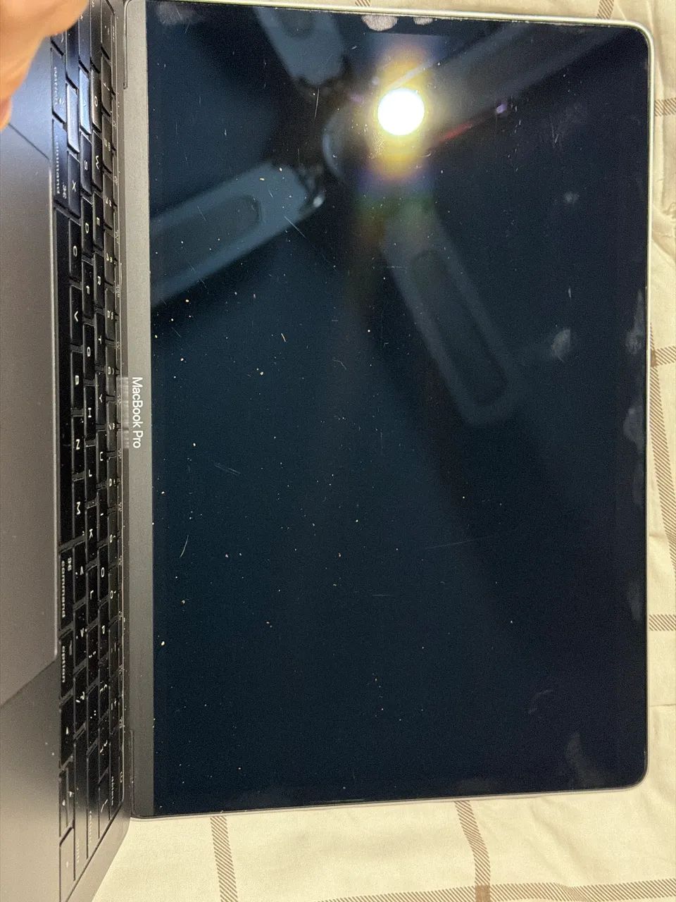 Magnífico MacBook Pro 2017 i5 16RAM 256SSD - Foto 5