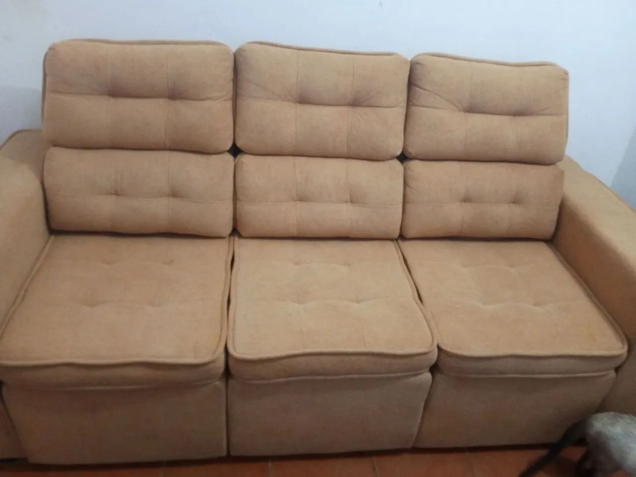 Vendo um sofá novo 