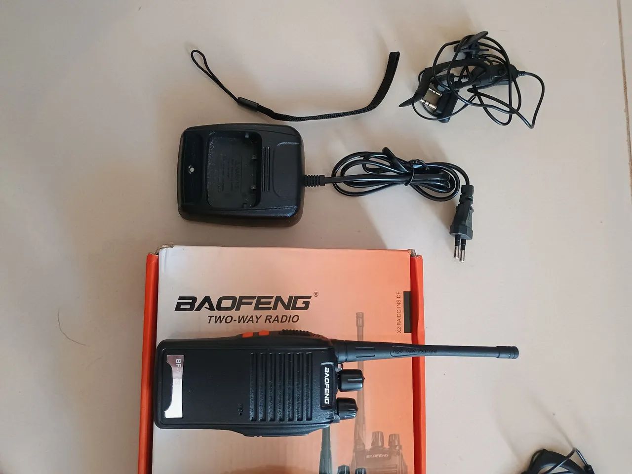 Vendo Par de rádio baofeng, novos e completos. - Foto 2