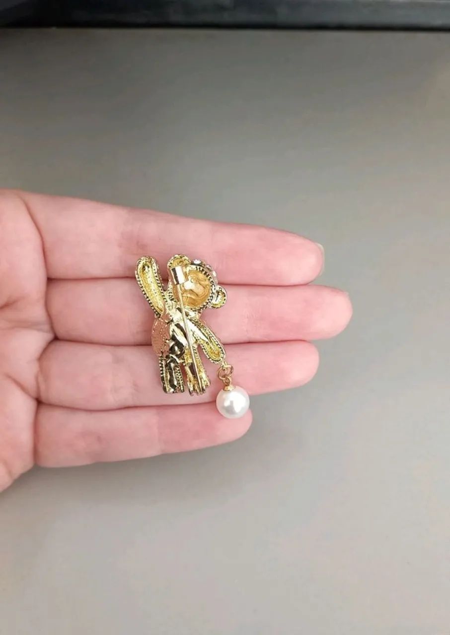 Broche Fofo de Urso Strass e Pingente de Pérola (novo) - Foto 5