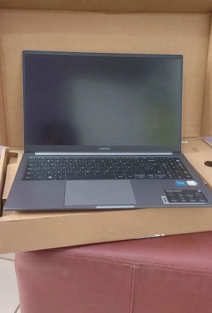 Samsung book 4