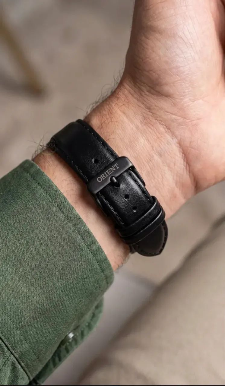 Relógio orient sport black pulseira couro legítimo - Foto 5