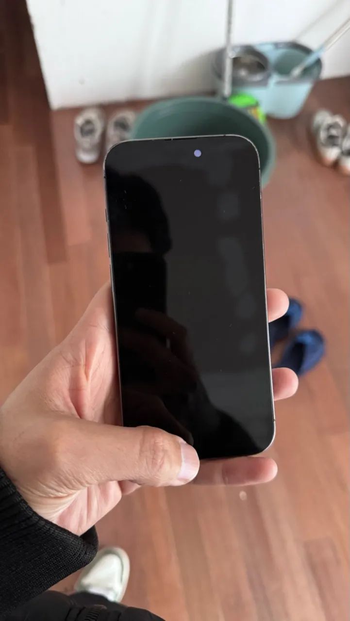 iPhone 15 pro  - Foto 2