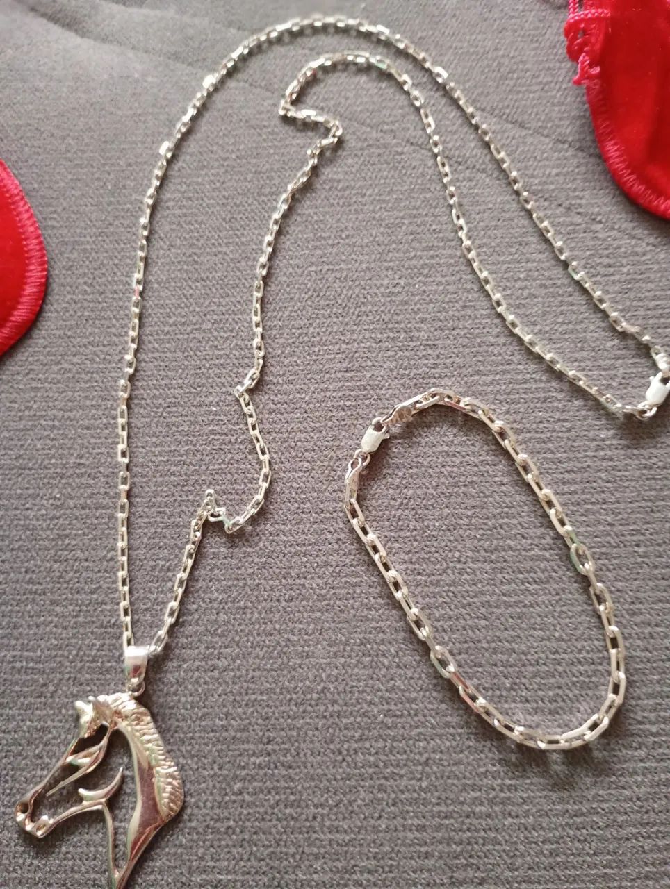 Vendo cordão e pulseira de prata 950