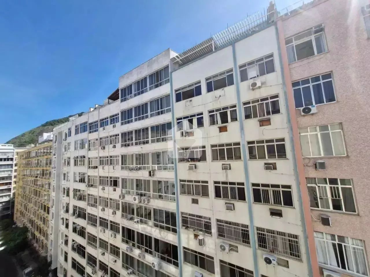 Apartamento com 154m² - Totalmente Reformado - Andar Alto - Foto 5