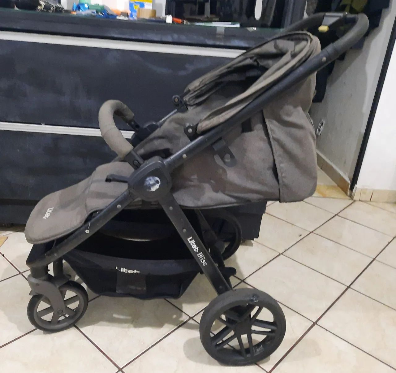 Carrinho de bebê usado - Foto 2