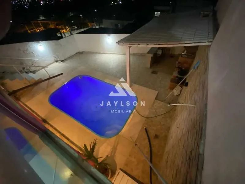 Casa de rua - Triplex / Residencial / Guadalupe - Foto 2