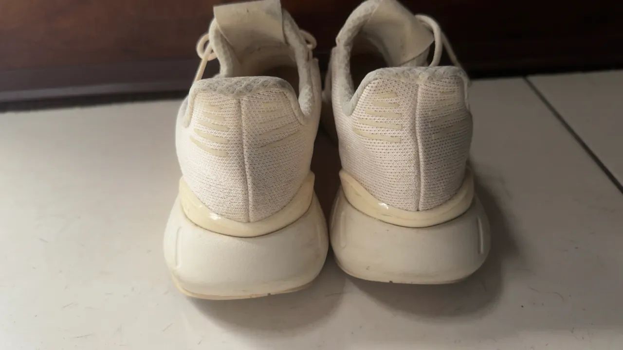 Adidas Swift Run 22 'Wonder White' EUA 9/BR 39 - Foto 4