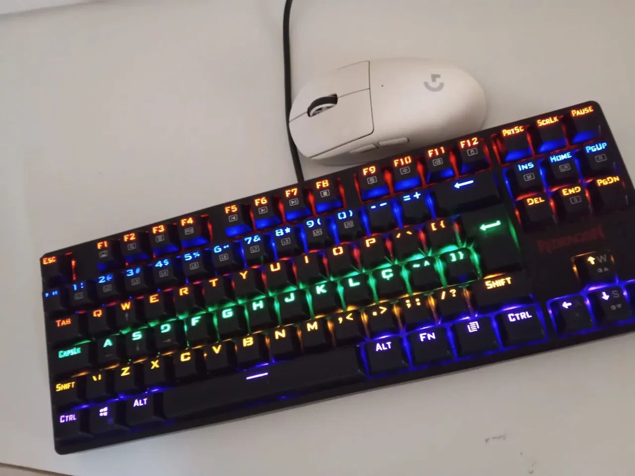 Redragon Daksa + G Pro X Superlight 