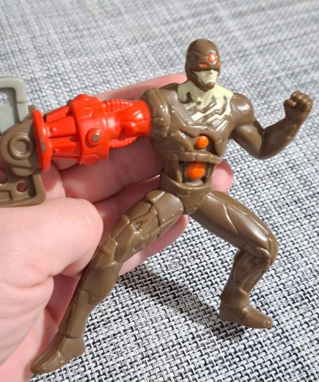 Boneco Extroyer Max Steel - Original McDonald's 2011 - Foto 3