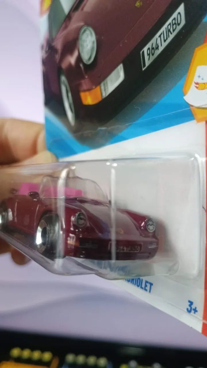 Hot Wheels PORSCHE 911 TURBO CABRIOLET  - Foto 2