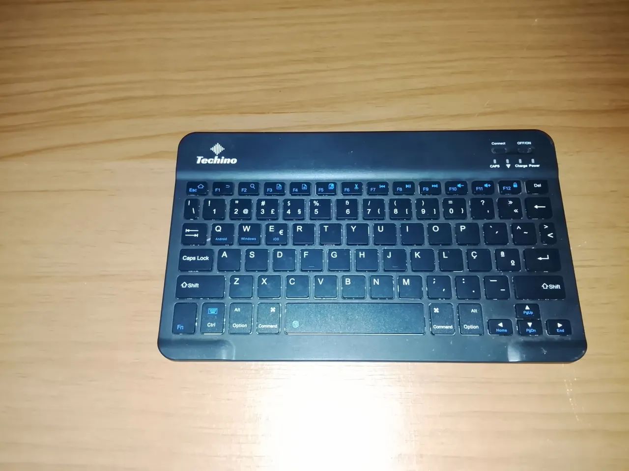Tablet E1035 com teclado e capa, 8gb de ram e 128gb seminovo - Foto 4