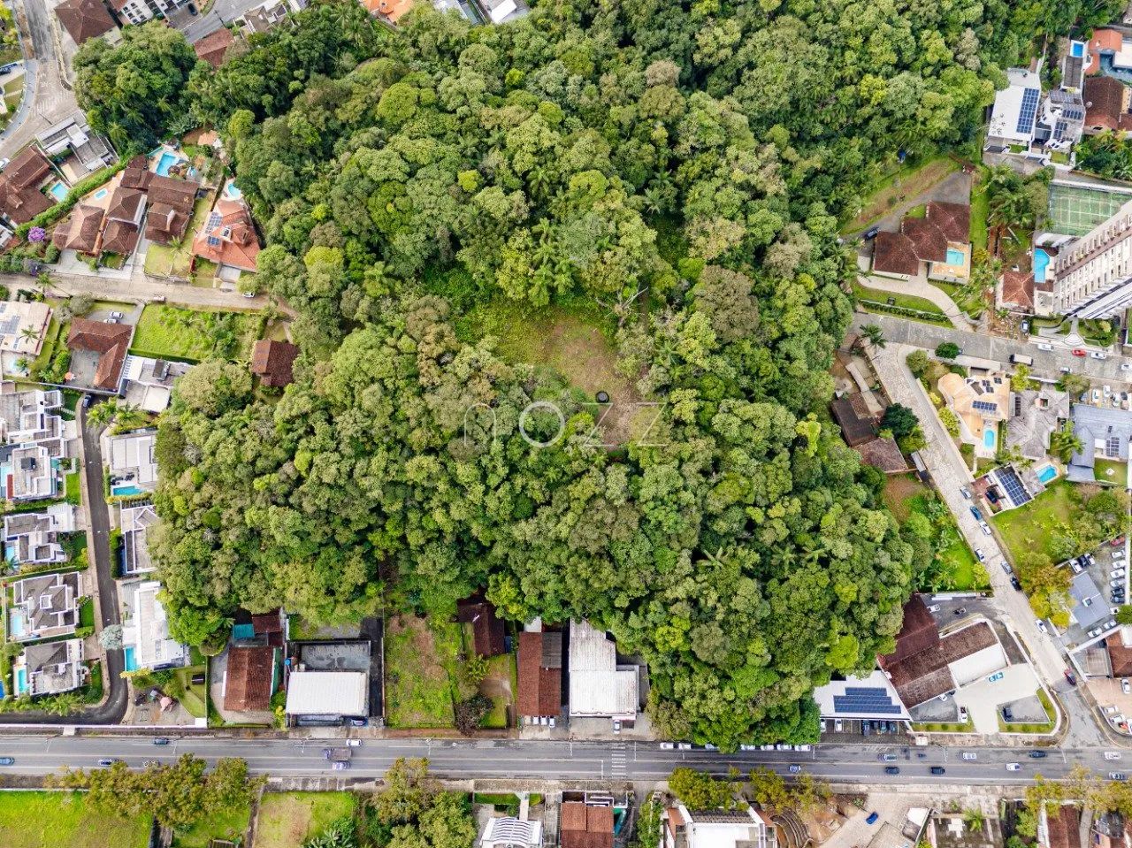 Terreno em Localização Privilegiada
