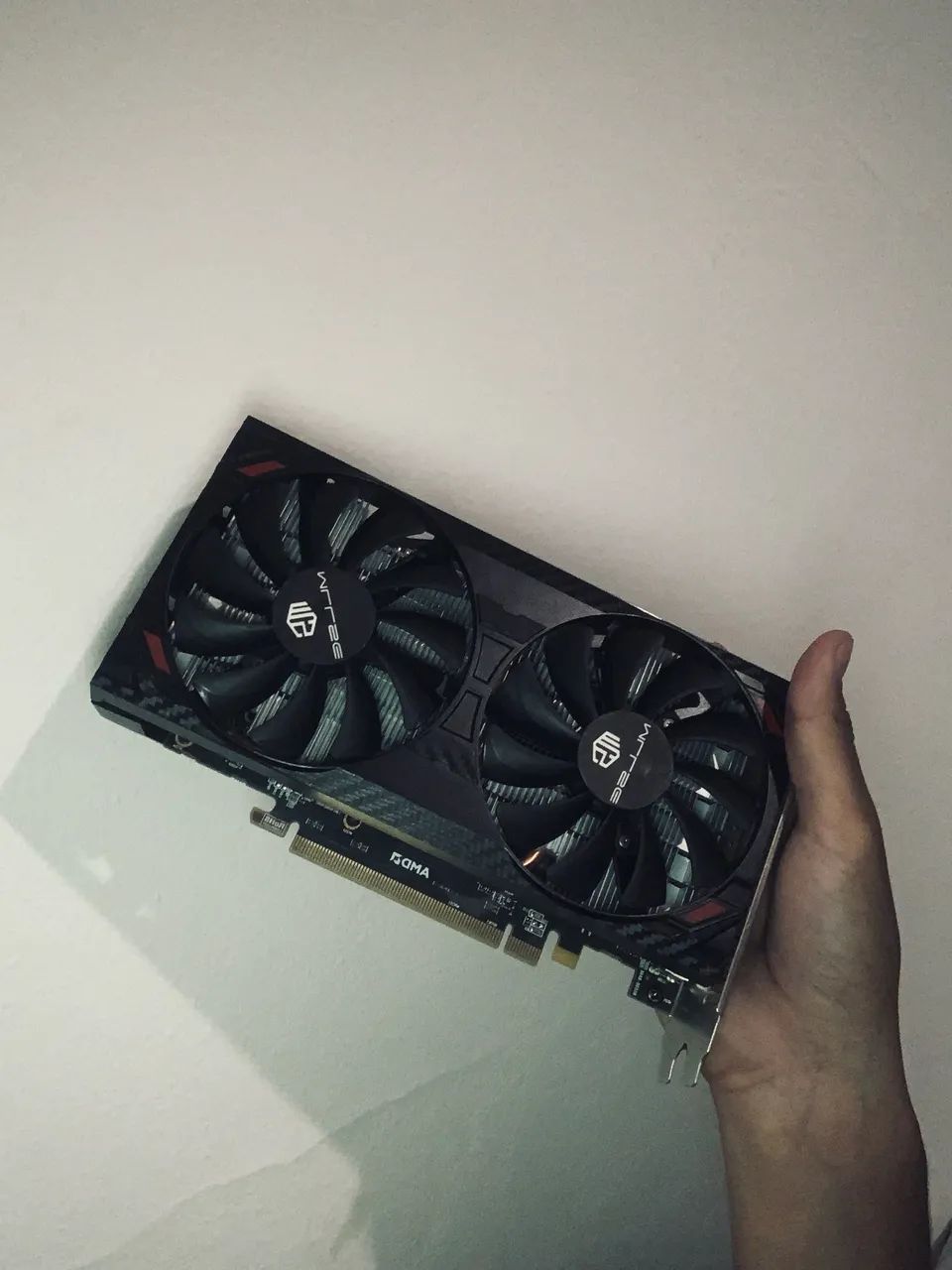 RX 5500 XT com defeito. Negocio 
