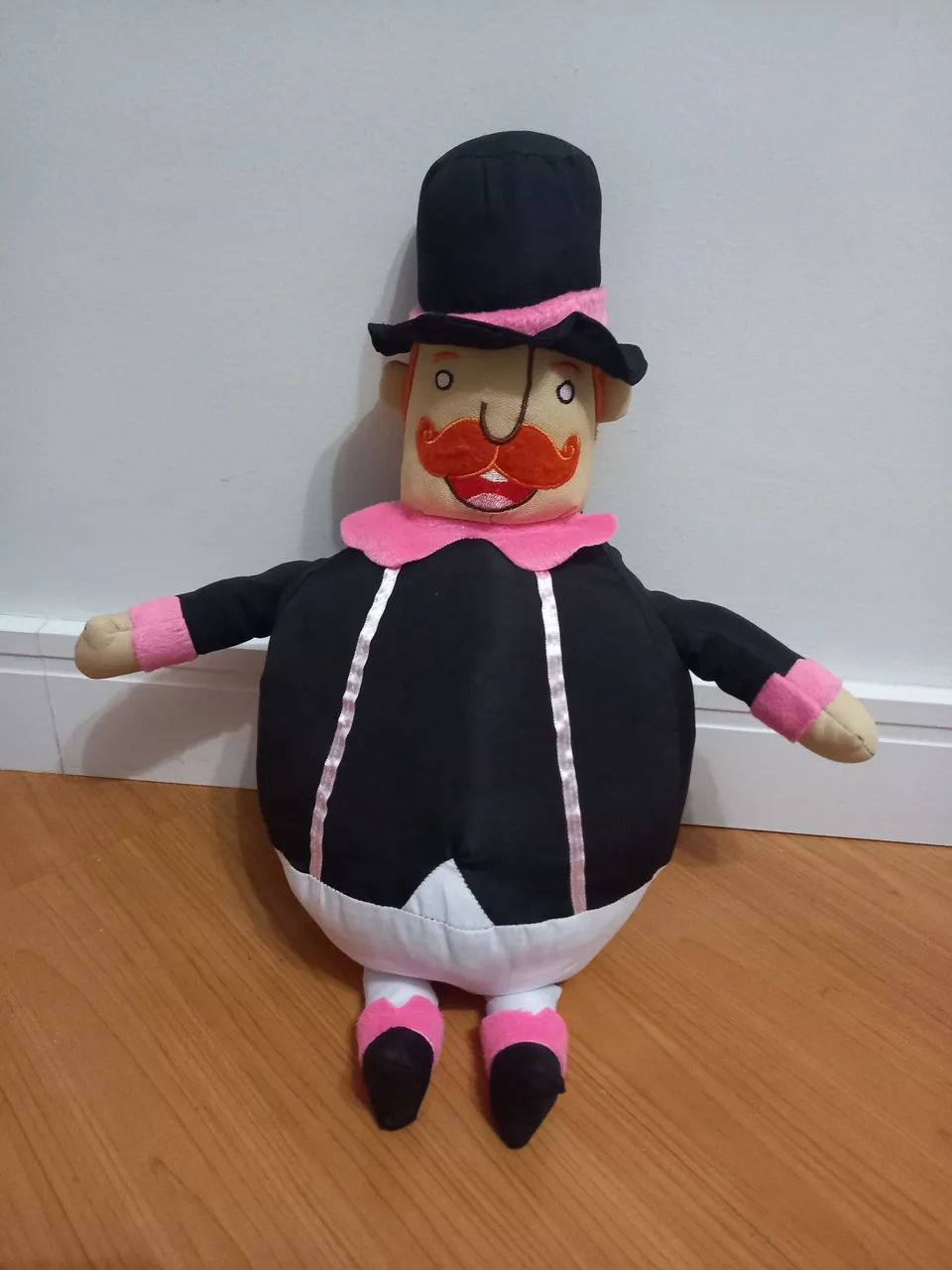 Boneco Bita do Mundo Bita