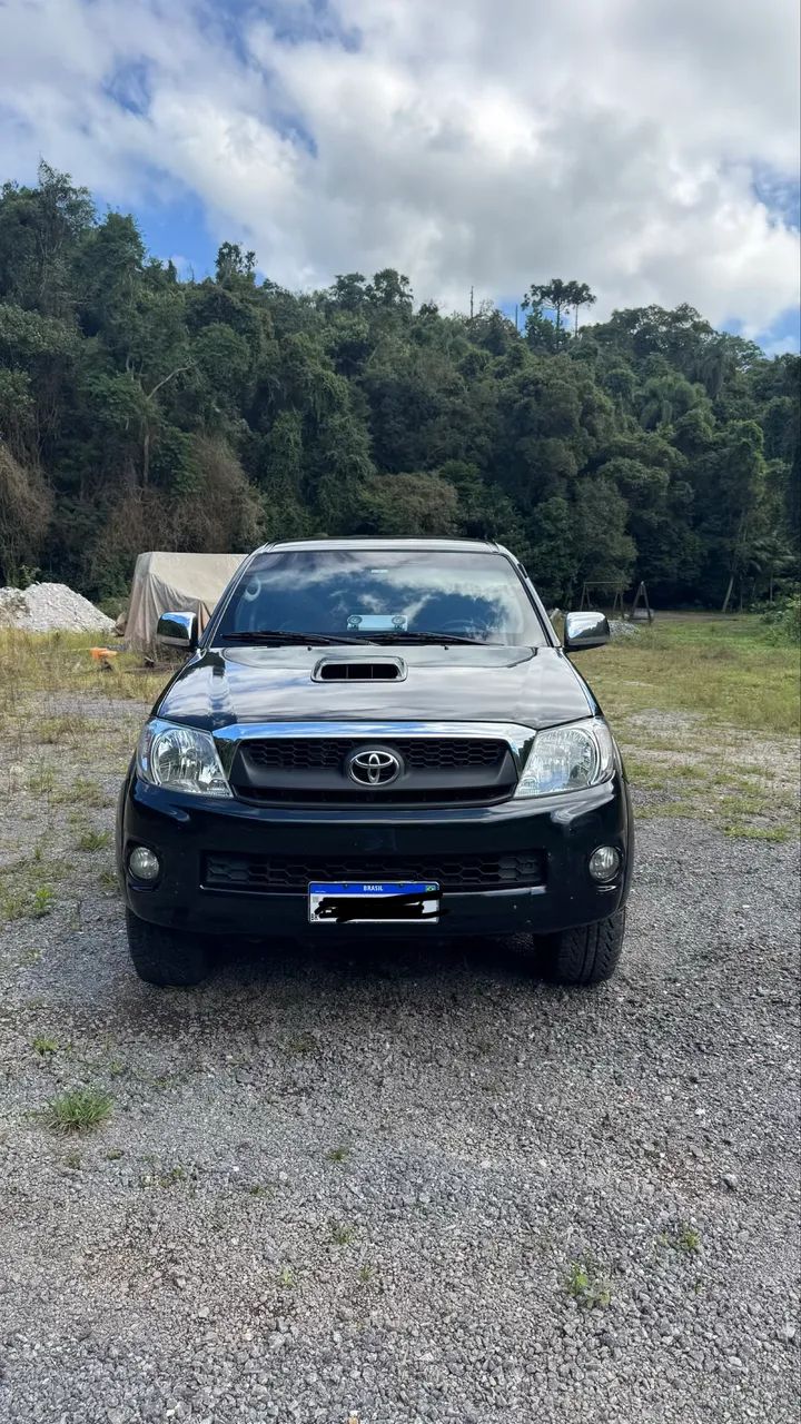 Toyota Hilux 2011
