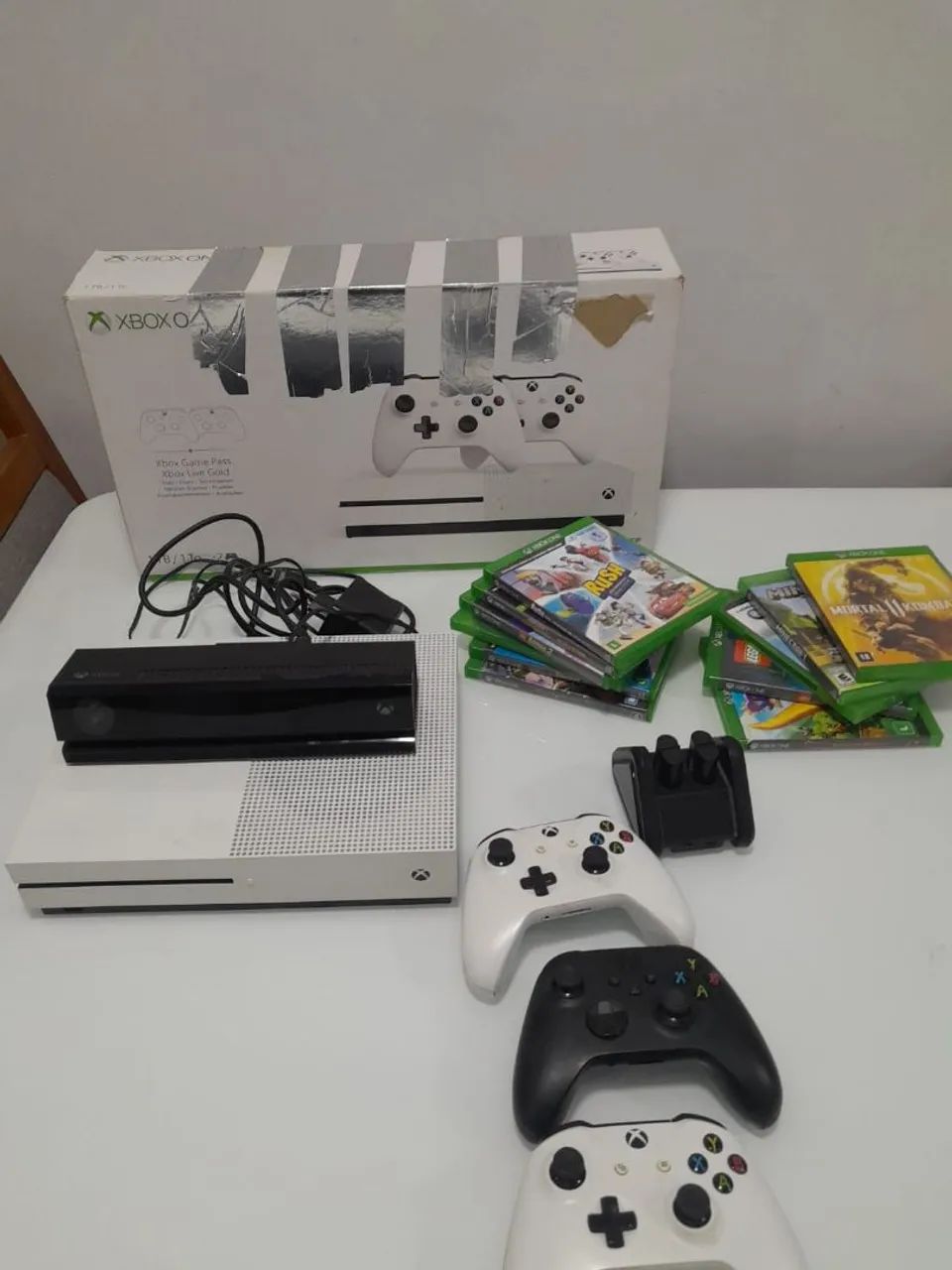 Xbox one S <br>De 1T bytes