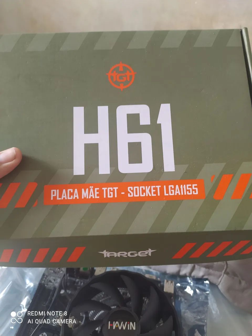 Placa mãe nova na caixa 