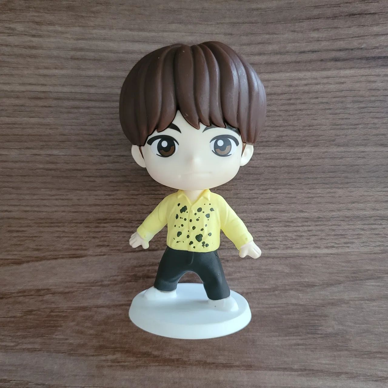 Boneco TinyTan Jin do BTS Coleção McDonald's 2025