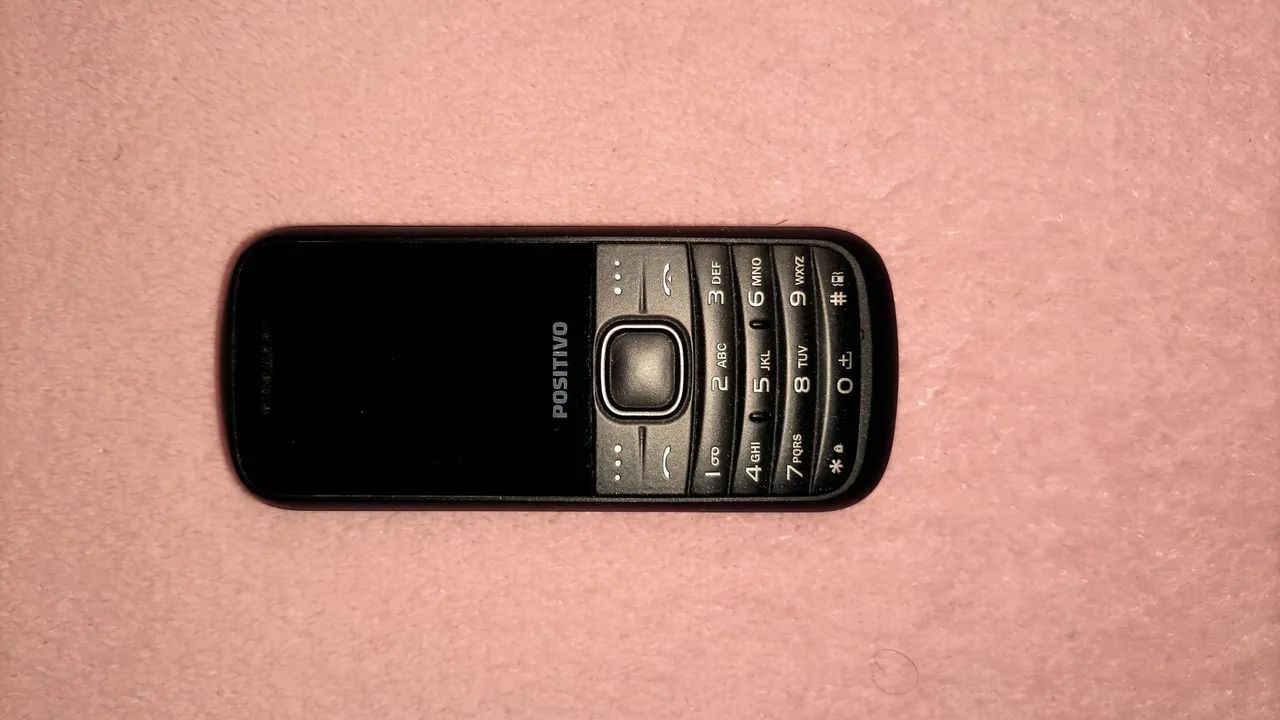Celular positivo dual chip preto