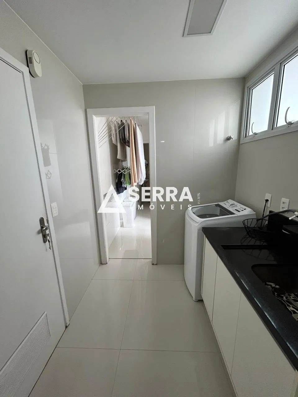 Patamares | 4/4 com 2 Suítes | 155m² | Andar Alto | 3 Vagas | Total Conforto e Segurança - Foto 8