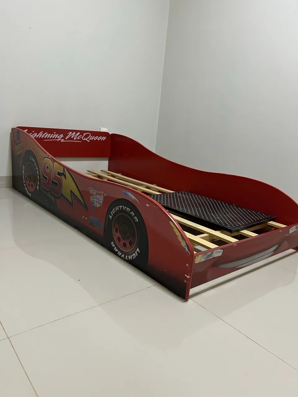 Cama solteiro - + Colchão- carros Relâmpago MCqueen