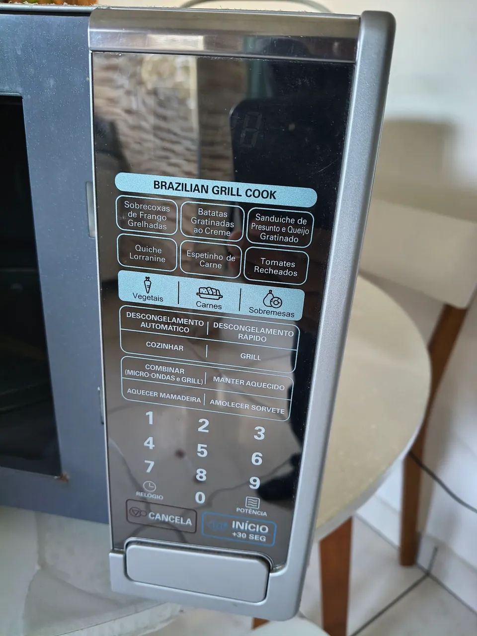 Microondas LG MH7049C 127V 30 Litros - Foto 3