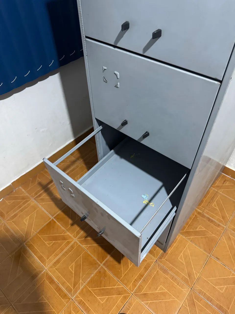 Arquivo de metal  - Foto 3