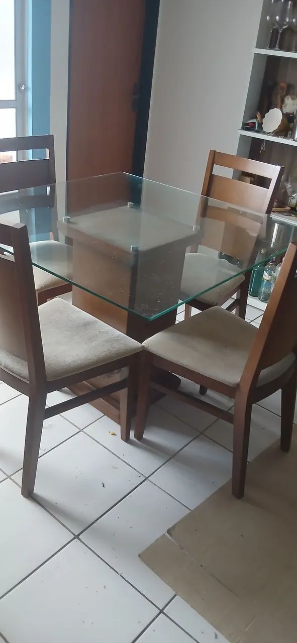 Mesa de jantar com 4 cadeiras  - Foto 2