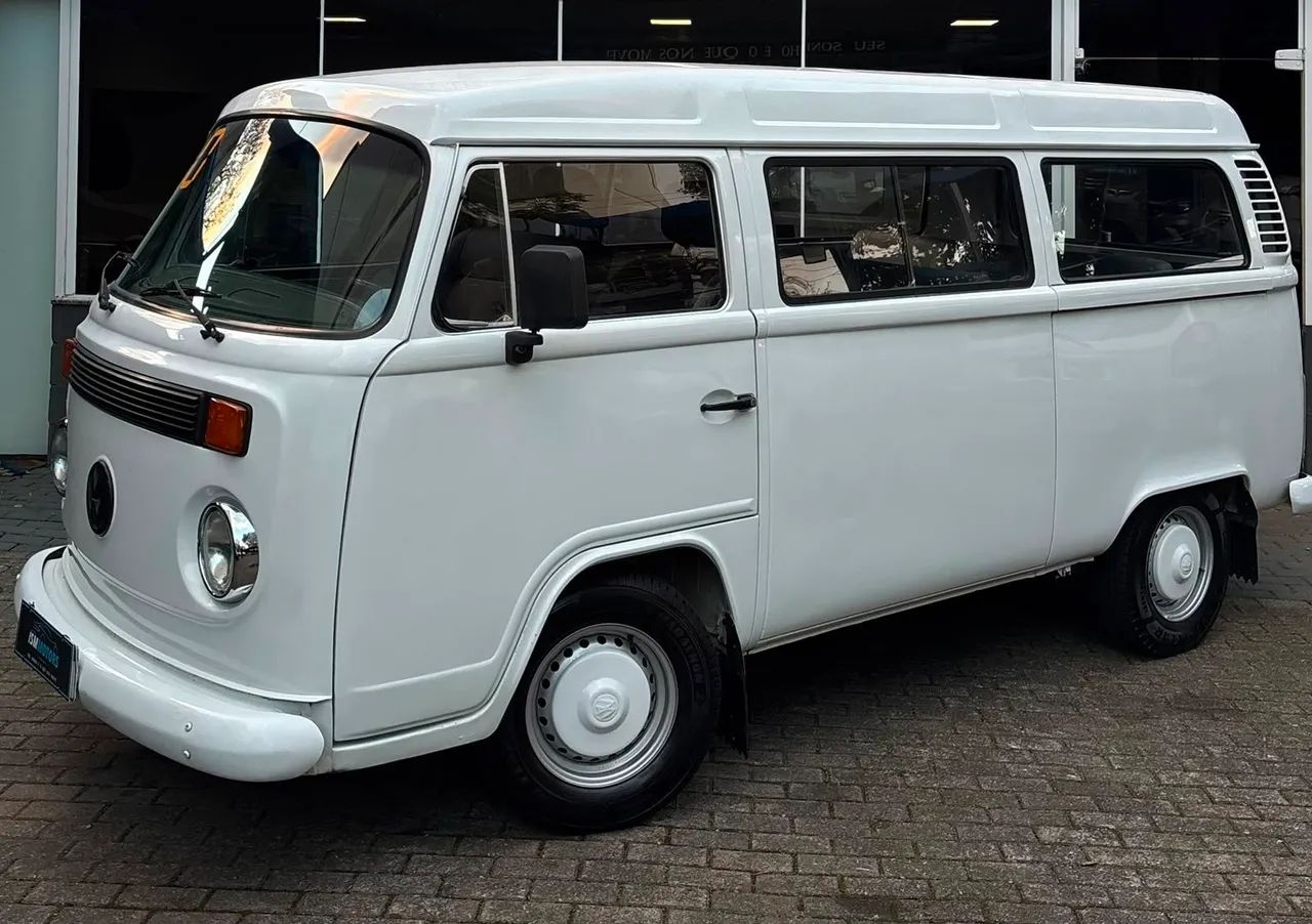 Volkswagen Kombi Standard/ Luxo/ Serie Prata 2000