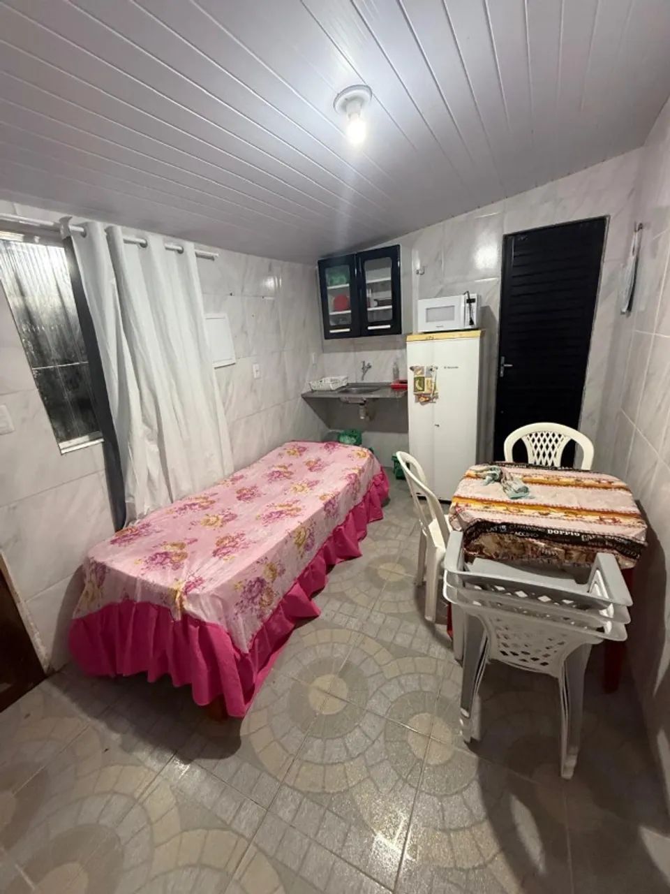 salinas sem blitz,1.500,00, por 4 dias, sexta a segunda - suíte no atalaia -08 pesso - Foto 2
