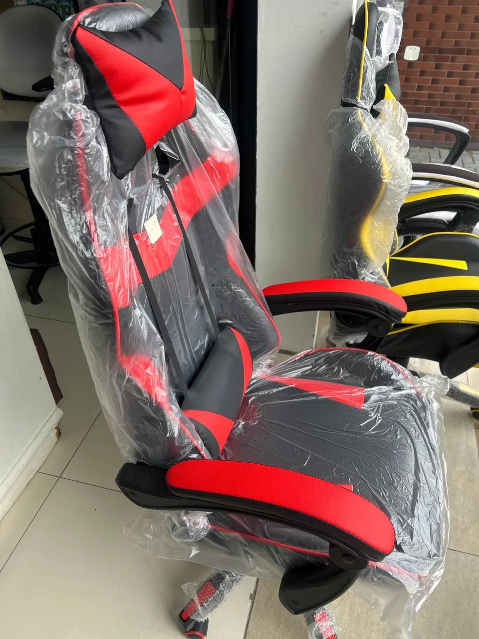 Cadeira gamer novas só 690 - Foto 2