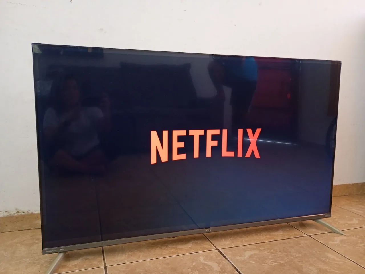 Vendo essa tv da Philco 55 polegadas smart Roku  - Foto 5