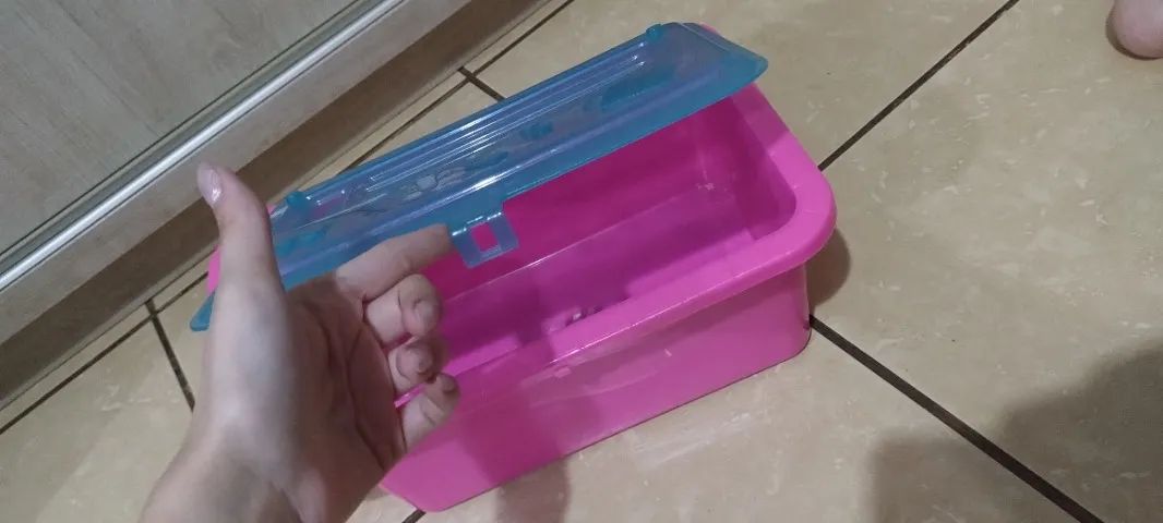 LANCHA E PISCINA DA BARBIE - Foto 5