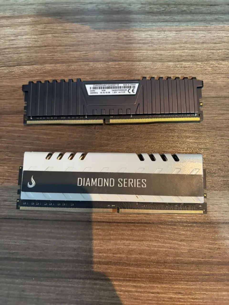 Memoria ram 16gb 2x8 2400mhz
