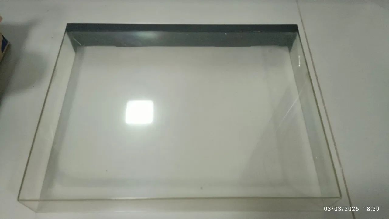Vendo tampa do toca disco Gradiente DD-100Q