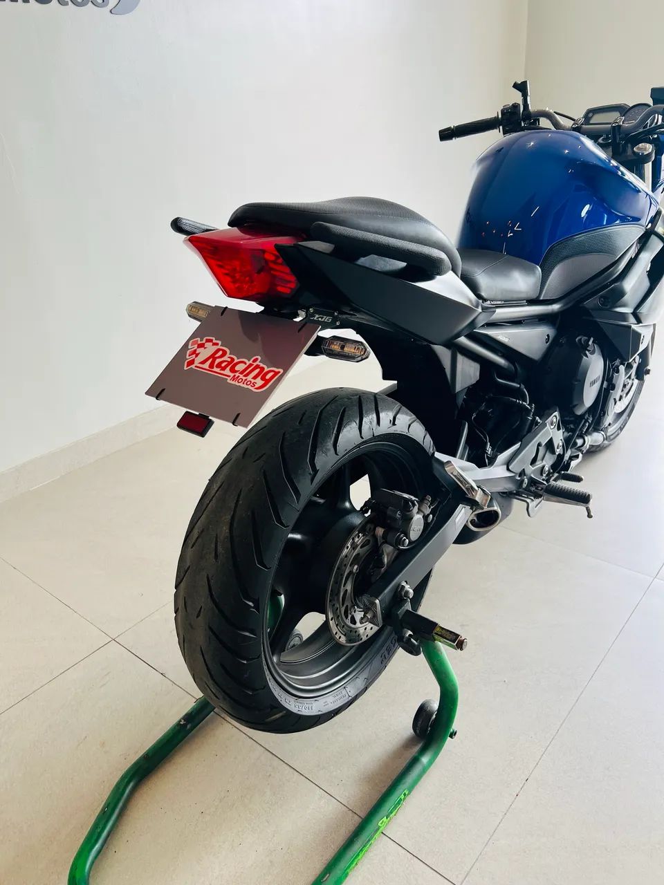 Xj6  - Foto 3