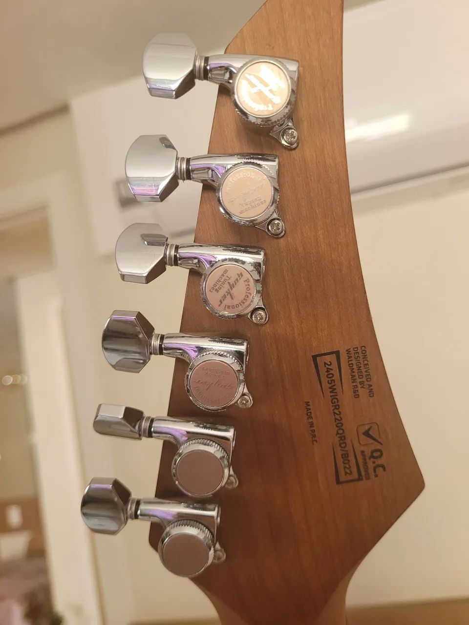 Guitarra Superstrato Modificada - Foto 3