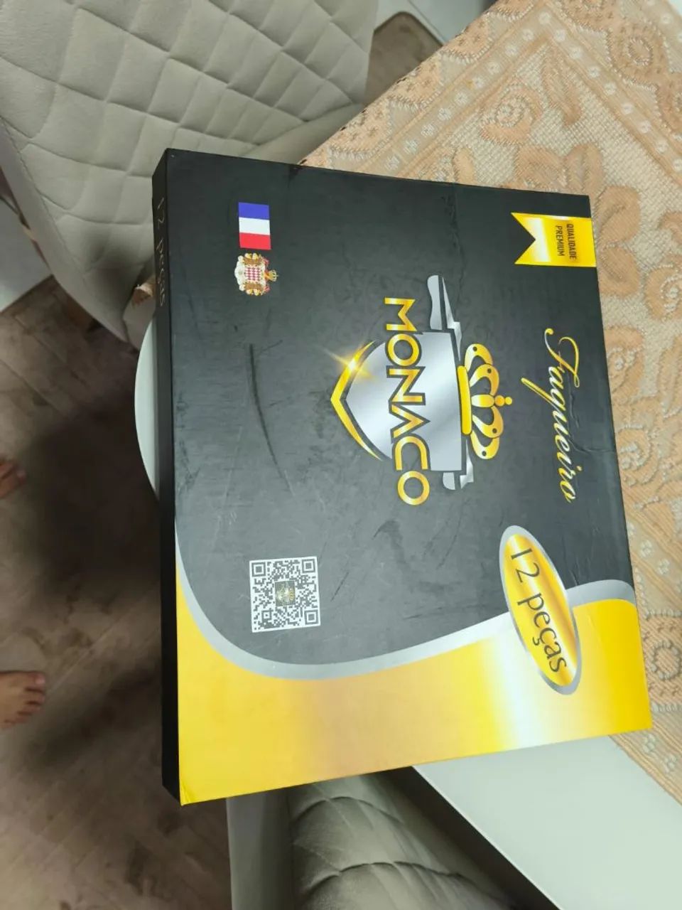 Faqueiro de cerâmica 