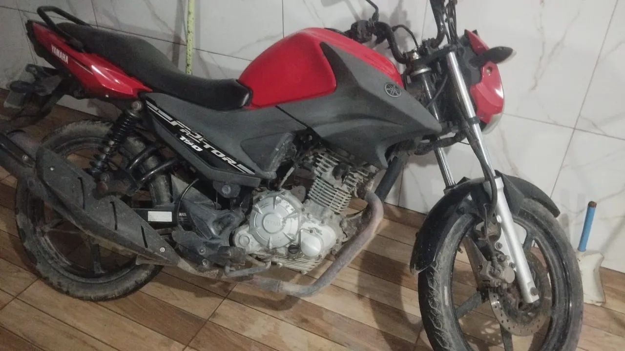 Yamaha 150 - Foto 3
