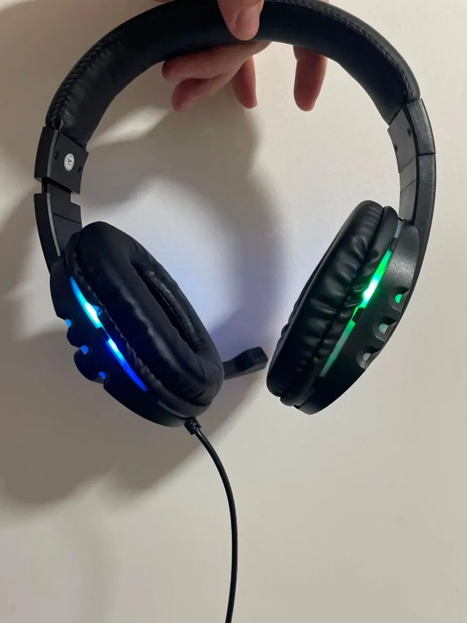 Fone de Ouvido Gamer Headset com Microfone e Luz LED RGB - Foto 3