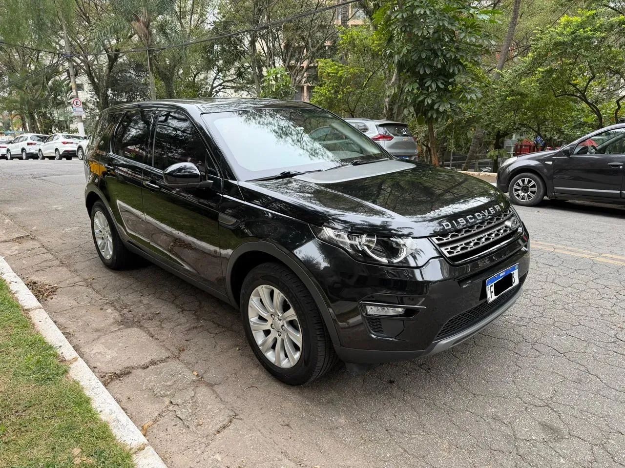 Land Rover Discovery Sport 2015