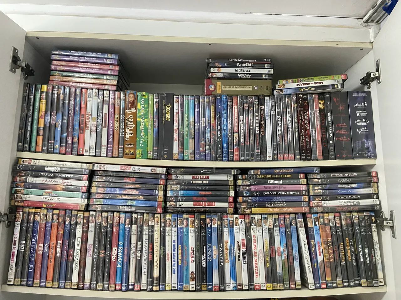 Coleção DVDs aprox 500 itens  - Foto 4